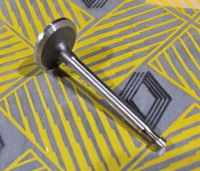 0555284200 - Válvula 6x27x73,6mm (Admissão) 662/670/810/VENTOUX